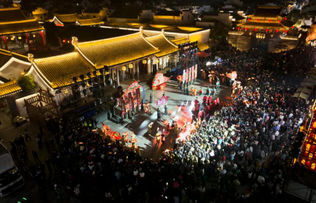 ��1124��������ǻ�ɽ�ٶȣ�